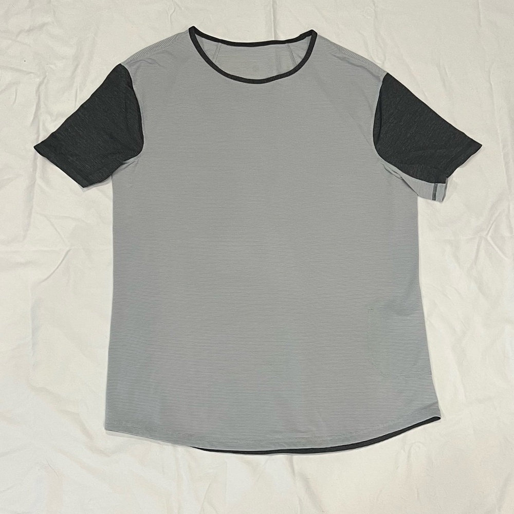 Lululemon Dry Sense Short Sleeve With Pocket